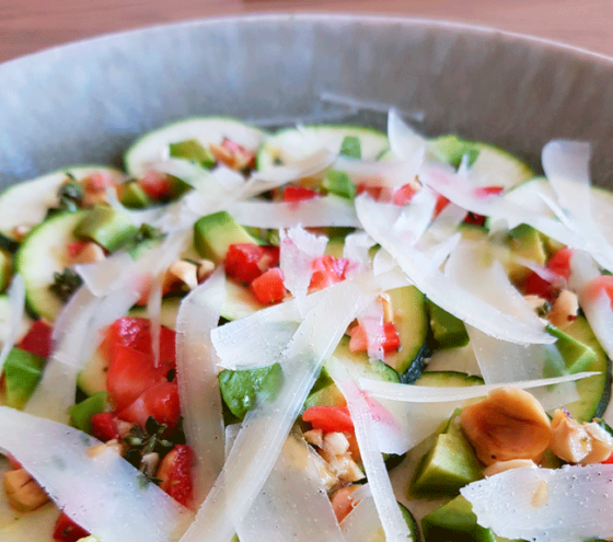 Receta vegetariana de carpaccio de calabacín