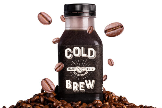 Café cold brew ecológico estimulante y refrescante.